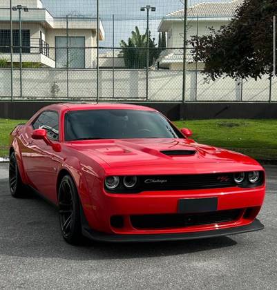 DODGE CHALLENGER 6.4 V8 HEMI GASOLINA R/T SCAT PACK WIDEBODY TORQUEFLITE